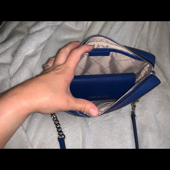 NWT Michael Kors Jetset Crossbody&Trifold Wallet - Picture 4 of 8